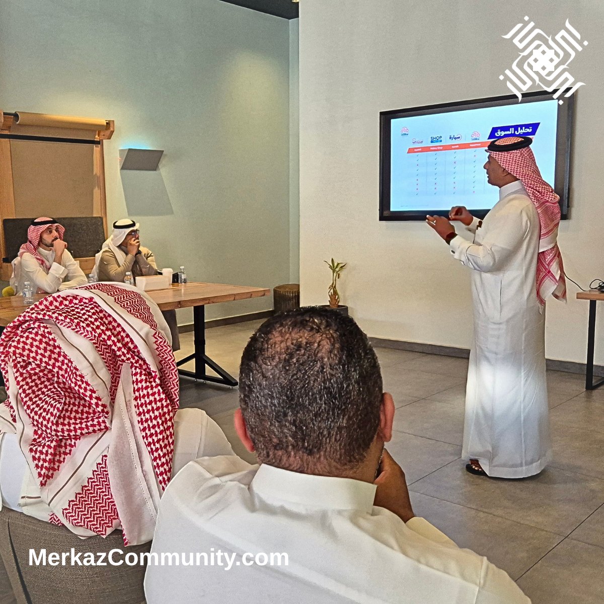 Merkaz مركاز tweet media