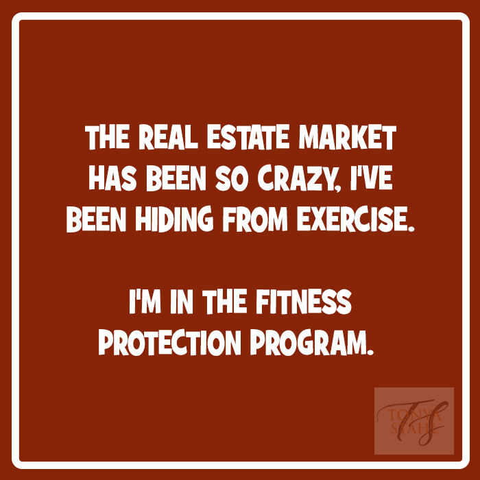 TonyaStahl's tweet image. Just bracing for National Fitness Day tomorrow... 😅

#FunnyRealEstate #RealtorLife