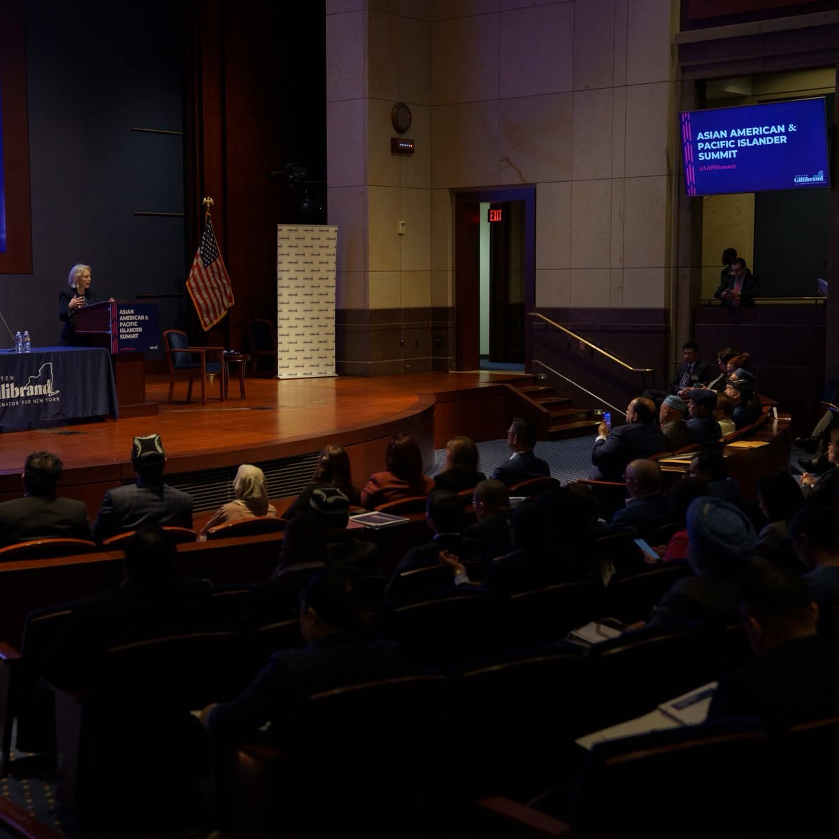 EmergeBrooklyn's tweet image. Brooklyn Emerge at the AAPI Summit on Capitol Hill.
Joined leaders convened by Kirsten Gillibrand, with leadership from Chuck Schumer, to advance AAPI priorities.
#AAPISummit #CapitolHill