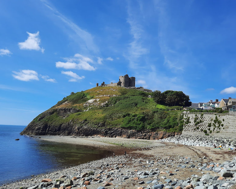 Cestyll Cymru - Welsh Castles tweet media