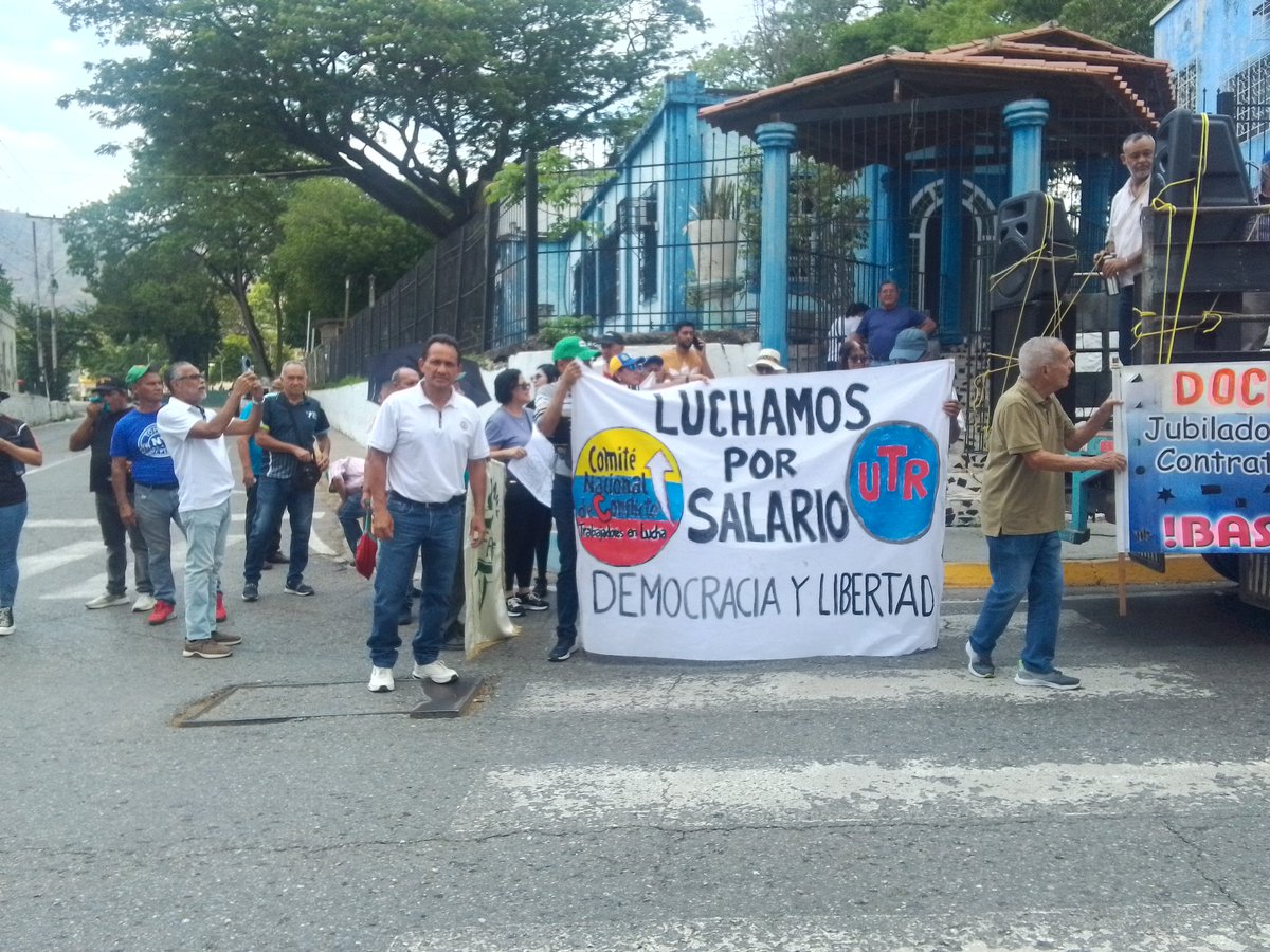 Carlos Barrios tweet media