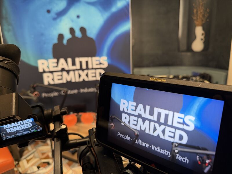 UNI_NetworkGrp's tweet image. 🎙️ AI, cloud &amp;amp; conversations that remix reality

@IamDaveChapman  brings fresh takes from Google Cloud Next 2026, diving into agentic enterprises, creativity in AI, and more with top leaders. Insights, innovation, and a dash of fun - all in one podcast.

#AI #Cloud #GoogleCloud