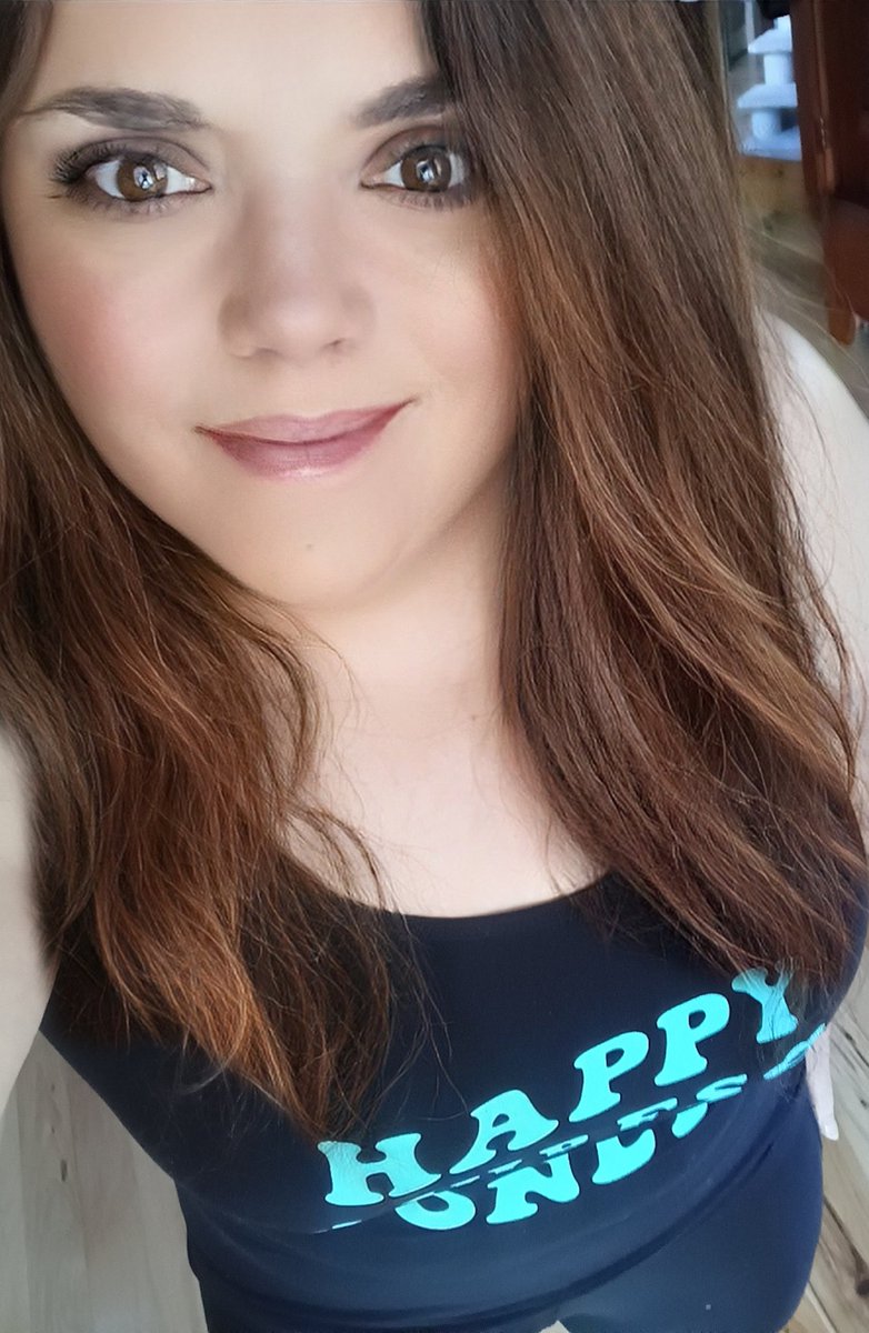 gemmamarierose's tweet image. Let the weekend shenanigans begin🥰