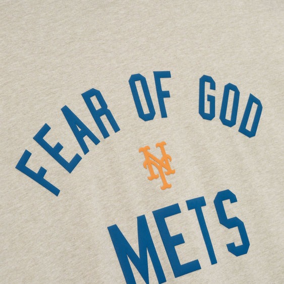 CheeperDeals's tweet image. fear of god essentials | Multi | SALE | sovrn.co/juuyydl

#fashion #sneakers #sale 

More Deals and Release -&amp;gt; cheeperdeals.com