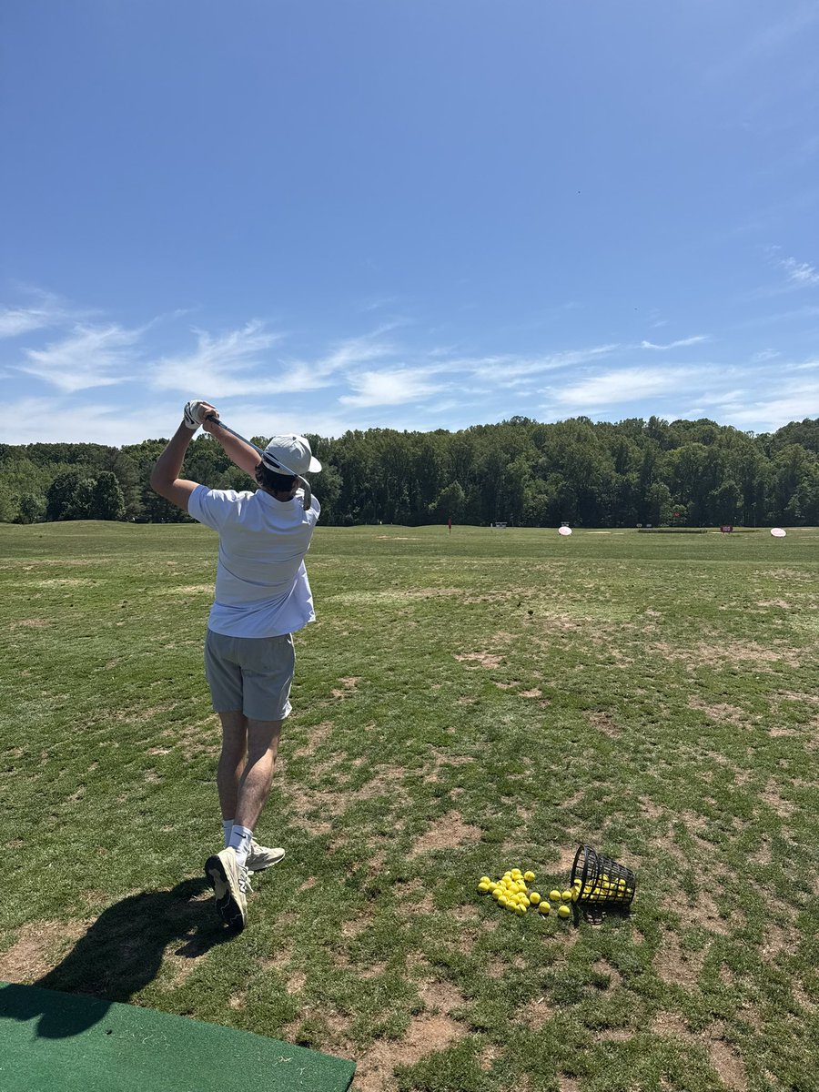 IronFaithGolf's tweet image. Swipe to hit👉🏌️

Nothing beats a sunny day, repping your Faith✝️☀️

#ironfaithgolf #faithfulness #thankgod