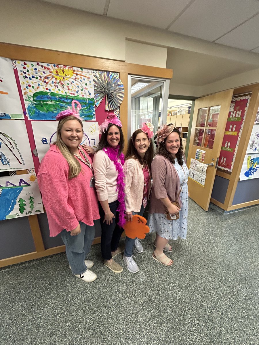 pinestreetelem's tweet photo. Prepping for the Kentucky Derby @palmyraschools #ThisIs🌲 https://t.co/pyR6i4zstJ
