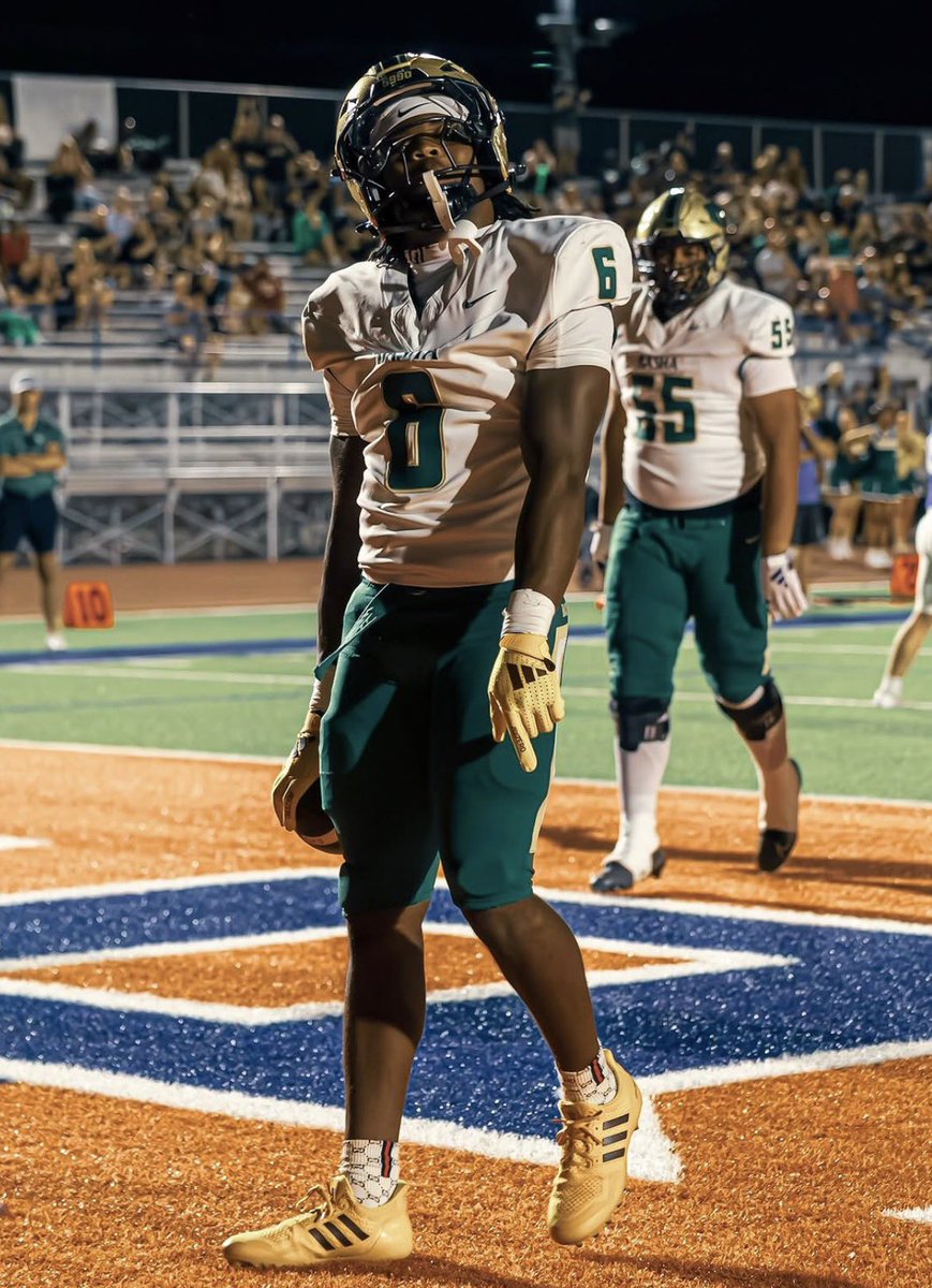 CJVogel_OTF's tweet image. Basha (AZ) RB Noah Roberts has committed to #Texas. 

OTF: ontexasfootball.com/news/articles/…