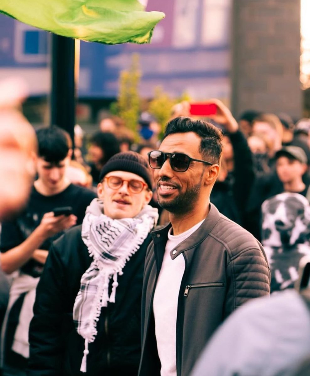 يا رب، هب له الراحة الأبدية، وأشرق عليه بنورك الدائم. لتستريح نفسه ونفوس جميع المؤمنين الراحلين، برحمتك يا الله، في سلام. آمين. كما زرعت البذرة في الأرض، أنت قد أثمرت لنا حصاد الحياة الأبدية؛ فاجعلنا أمواتًا عن الخطيئة وأحياءً لله دائمًا.
#نبهان_الحنشي