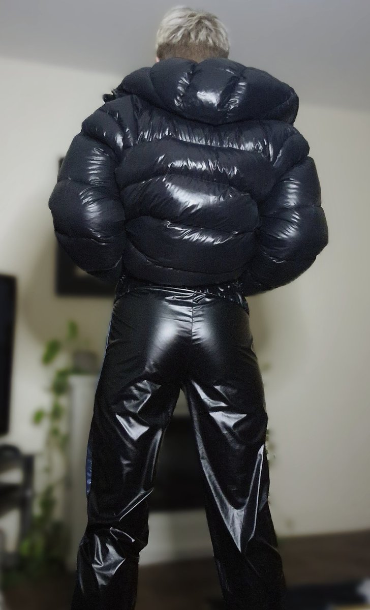 boi_toga's tweet photo. Doesn't my ass look amazing in these @twinkx_official trackies!!😜 Yall can thank @ChavCharlieBoi1 for passing them onto me! 
#scally #nylonfetısh #twinkx #chav #puffer #findom #cashmaster https://t.co/TdG0S4gsx9