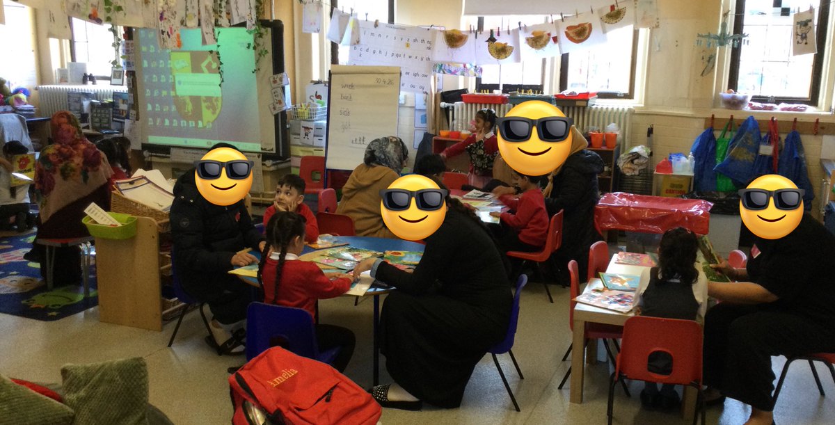 LeighPrimary's tweet image. What an amazing reading morning for Nursery and Reception. So many parents came to share stories with their children. It was wonderful to see everyone, thank you parents for always supporting your children. @voice21oracy #lovebooks #readingforpleasure #memorymakers #Article17