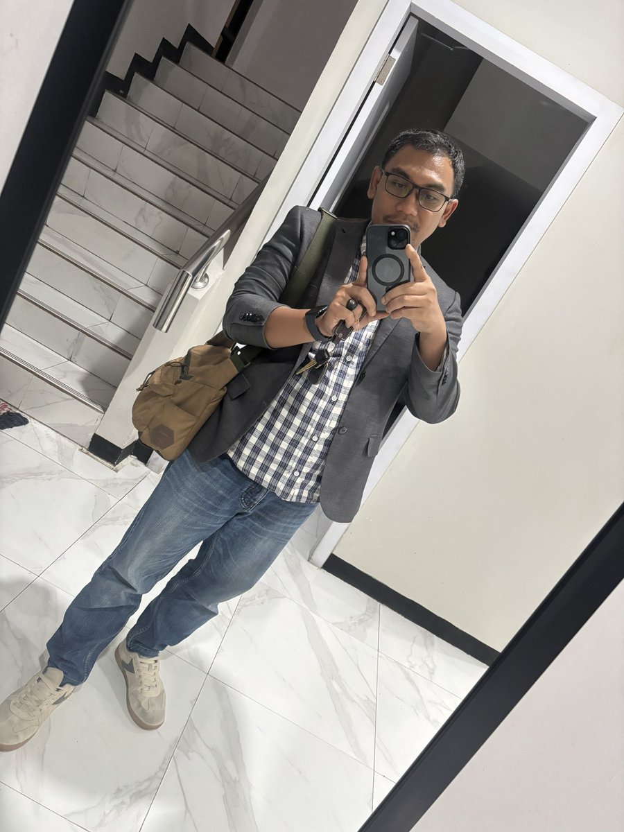 nanda eko tweet media