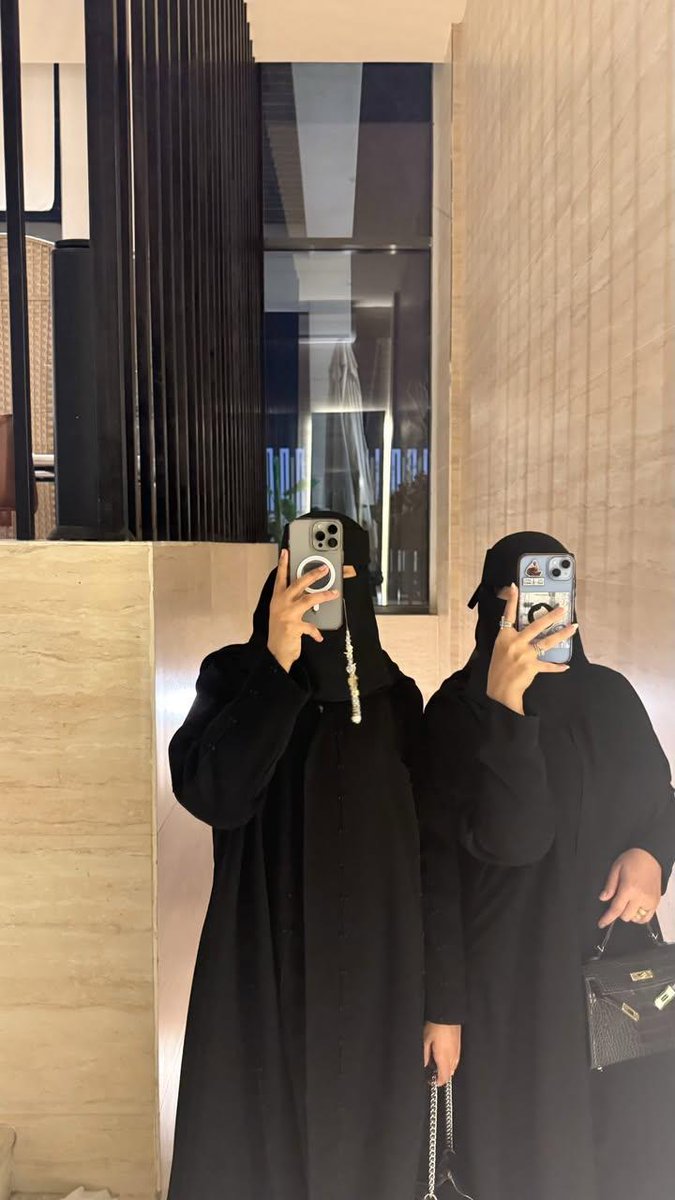 macnete10's tweet photo. جاده الرياض 
كاش يد بيد الرياض https://t.co/ZRYsHodIMs