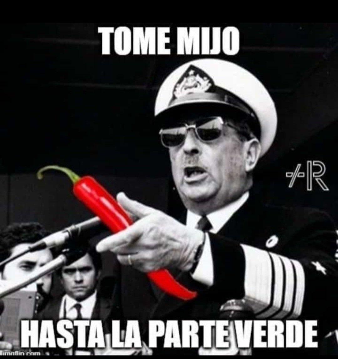 CHRISTIANVOX's tweet photo. @Enrique53904974 Eres tan weon y Mononeuronal @Enrique53904974 que piensas que el 60% del pais es facho por sacar a un presidente de derecha. Pero que mas te podemos pedir. Saludos y métete el aji hasta donde puedas!🌶️🌶️🌶️ https://t.co/moPwyWOeMS