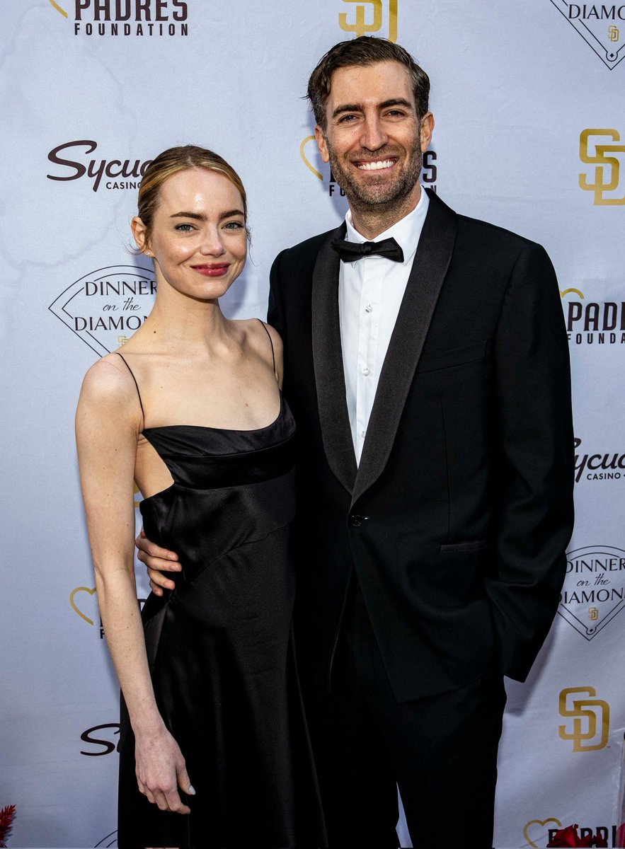 best of emma stone tweet media