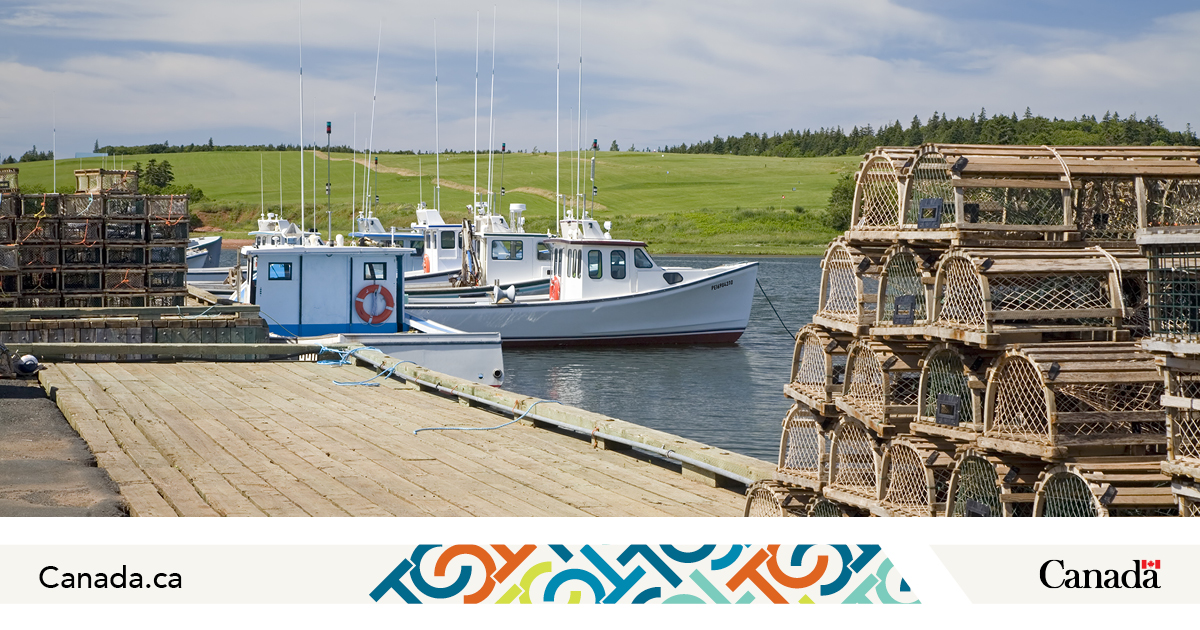 Transports_gc's tweet image. De nombreux pêcheurs de homard du #Québec, des #Maritimes et de #Terre-Neuve s’apprêtent à partir en mer pour récupérer leurs premiers casiers de la saison. 🦞