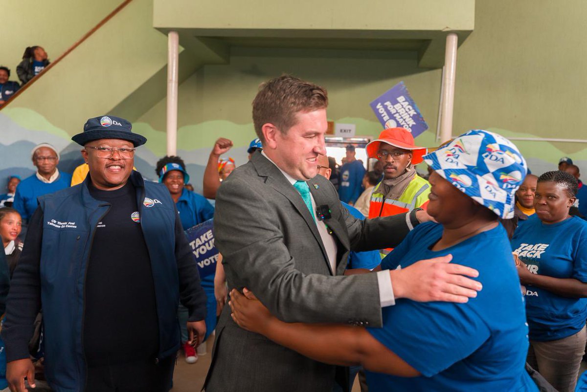 Democratic Alliance tweet media