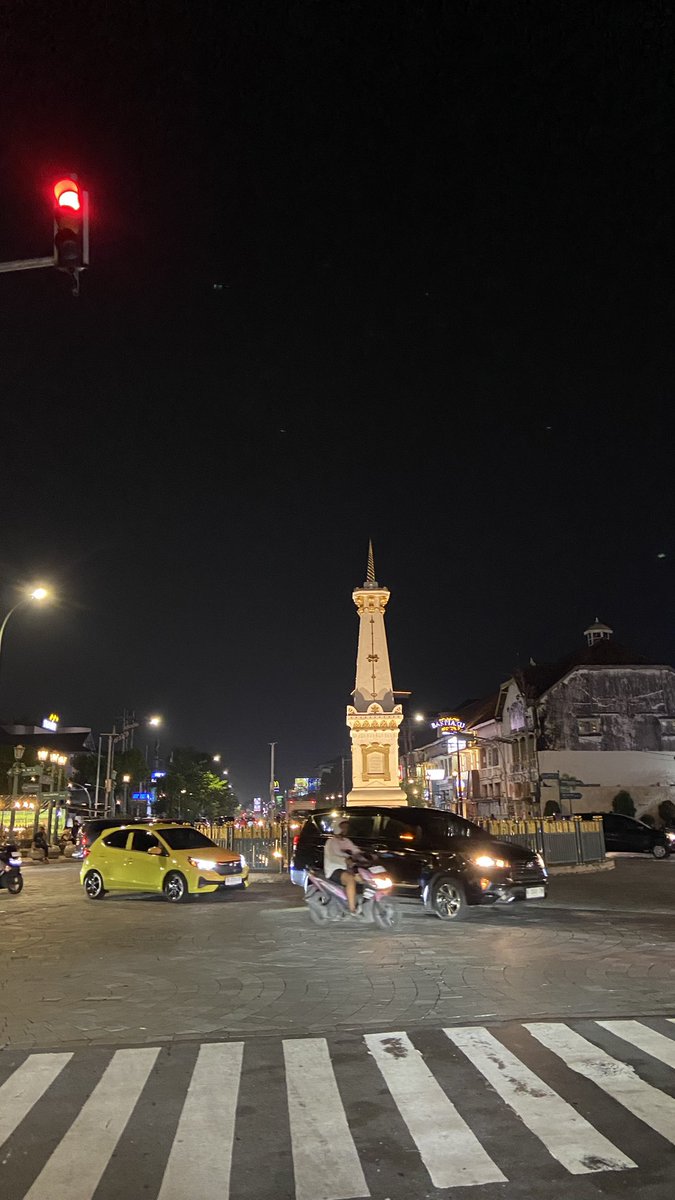 restureadi's tweet image. Bukannya tidur malah NR wkwk
#gayjogja #mutualan #jogja