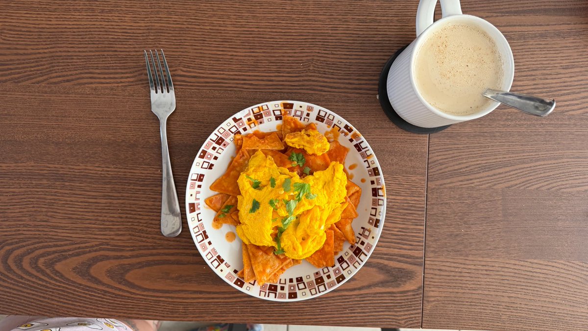 Vivan los chilaquiles mmmm que rico chilaquiles