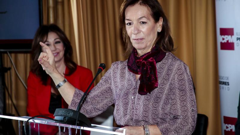 La declaración del Insp. MOROCHO, entorpecida por TERESA PALACIOS hija del fundador de laAsoc. Profesional de la Magistratura (APM), desnudó por qué esa y la Asoc.Judicial Francisco de Vitoria (AJFV) y Foro Judicial Independiente (FJI) no defendieron al Juez RUZ.Más claro, agua.