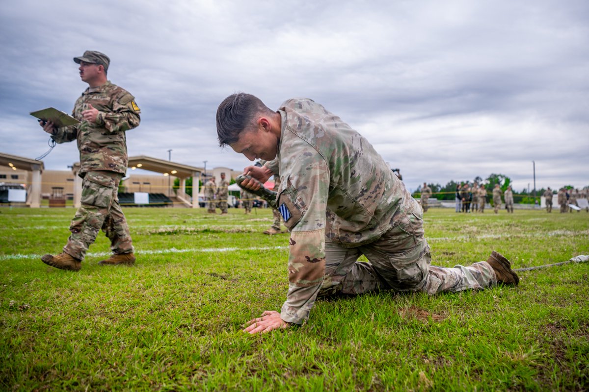 3rd_Infantry's tweet image. Day 2 is underway at the Sullivan Cup. 💥🔥
The Armor crews in the world are on the ground for #ArmorWeek 2026, and the tempo is only increasing. 
#Bestofthebest #3ID