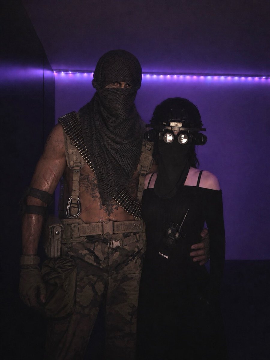 Ashzvolk's tweet image. 챗지피티야 이렇게라도 크루거랑 같이 있을 수 잇게 해줘서 고맙다... #cod #krueger