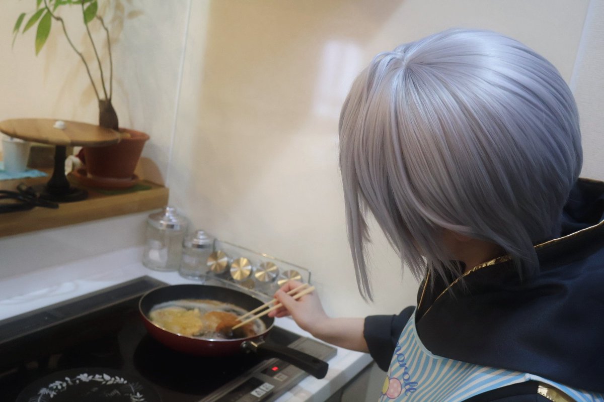 深緋(みあか) tweet media