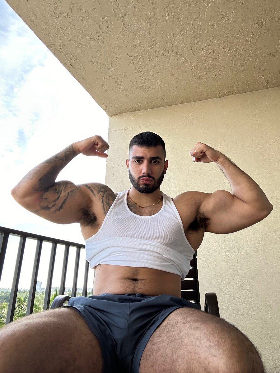 Angelo tweet media