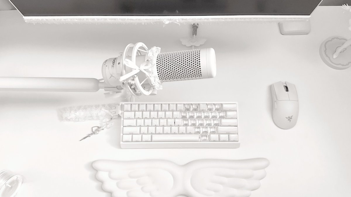 ຸ tweet media