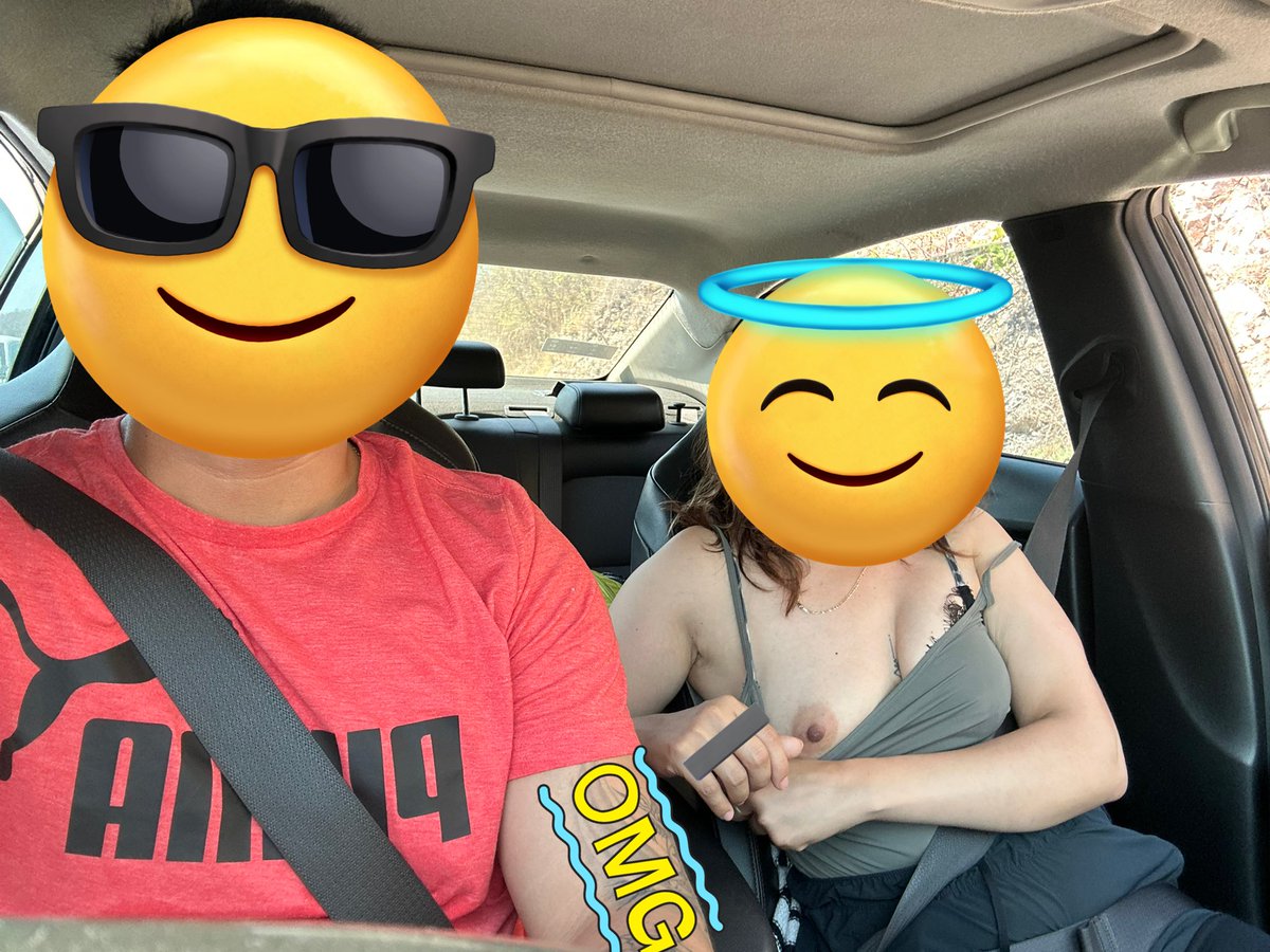 loreychris tweet media