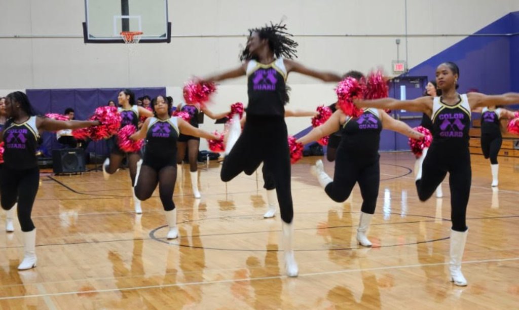 JohnStem_EISD's tweet image. Everman Colorguard absolutely stole the spotlight last night ✨ The spins and emotion—every moment was mesmerizing 🔥 Y’all turned that stage into pure art and left everyone in awe 💫 #Colorguard #EvermanPride #TalentShow