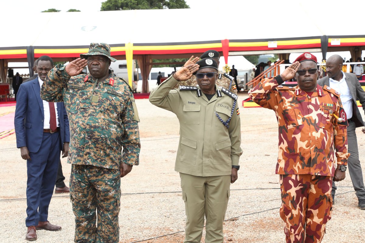 Uganda Police Force tweet media