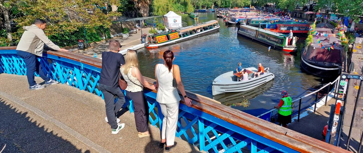 Today, as always, is unofficially the first day of the Cavalcade at #LittleVenice <a href="/Lorraine__Dean/">Lorraine Dean</a>