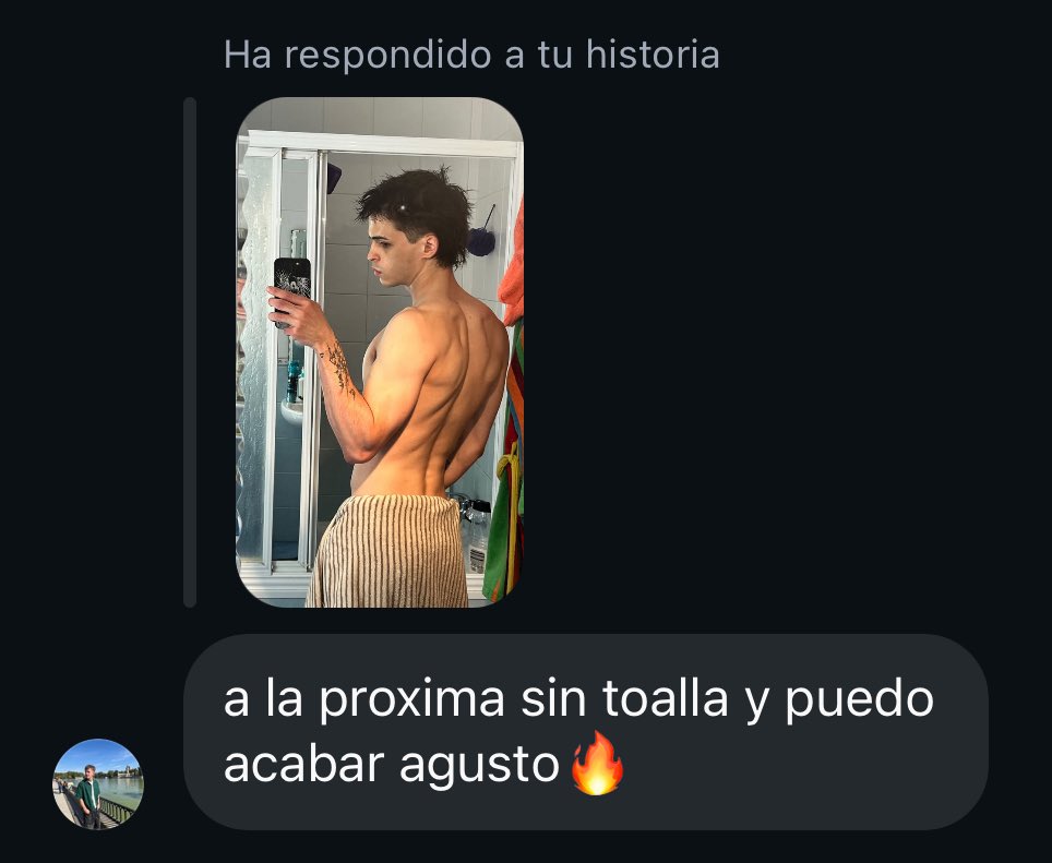 momo (momo) tweet media