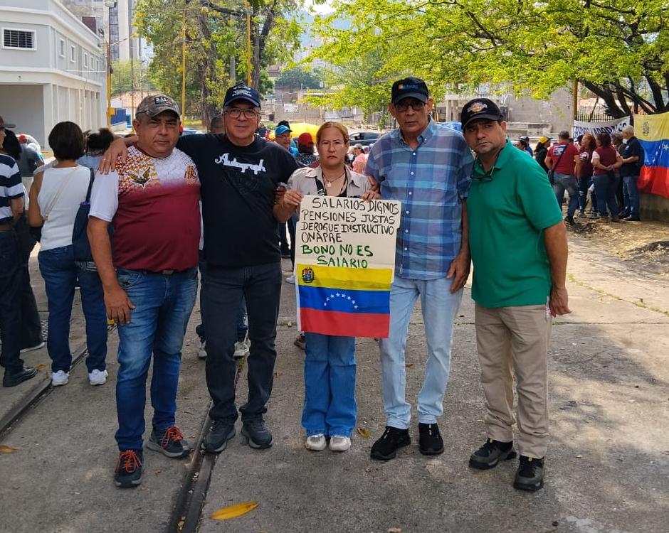 Liliana Camaray tweet media