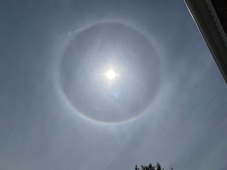 Mysongshari's tweet image. #halos #nashville #intense