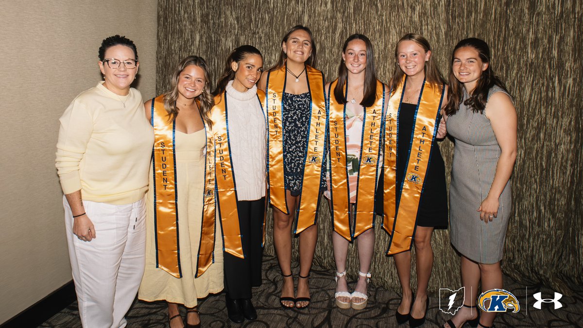 KentStFH's tweet photo. Congratulations to our spring graduates. We are so proud of the women you are and all you have contributed to Kent State Field Hockey! 💙💛

#GoFlashes⚡️ https://t.co/UtnbOiiJME