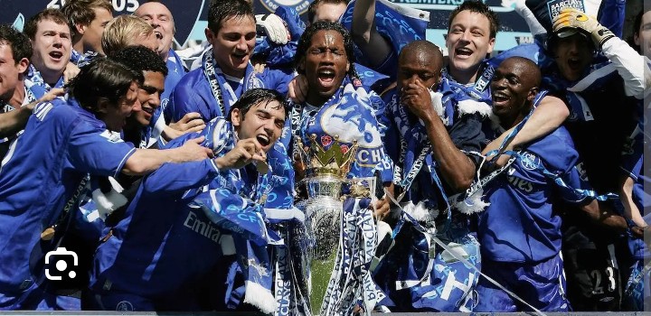 Always_chels1's tweet image. 🚨 Which of these Chelsea team is the most strongest???

2005/ 2010/ 2014/ 2021
#CFC #Chelsea
