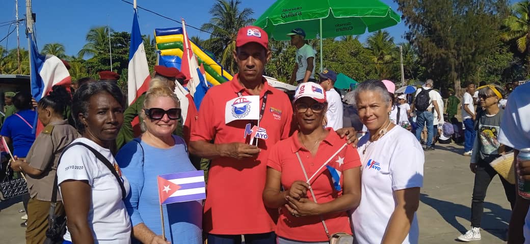 surama2571's tweet image. Nuestro colectivo de trabajadores del combinado deportivo Arturo lince González de la isla de la juventud obtuvo la condición 1ro de mayo #sentir pinero #viva cuba