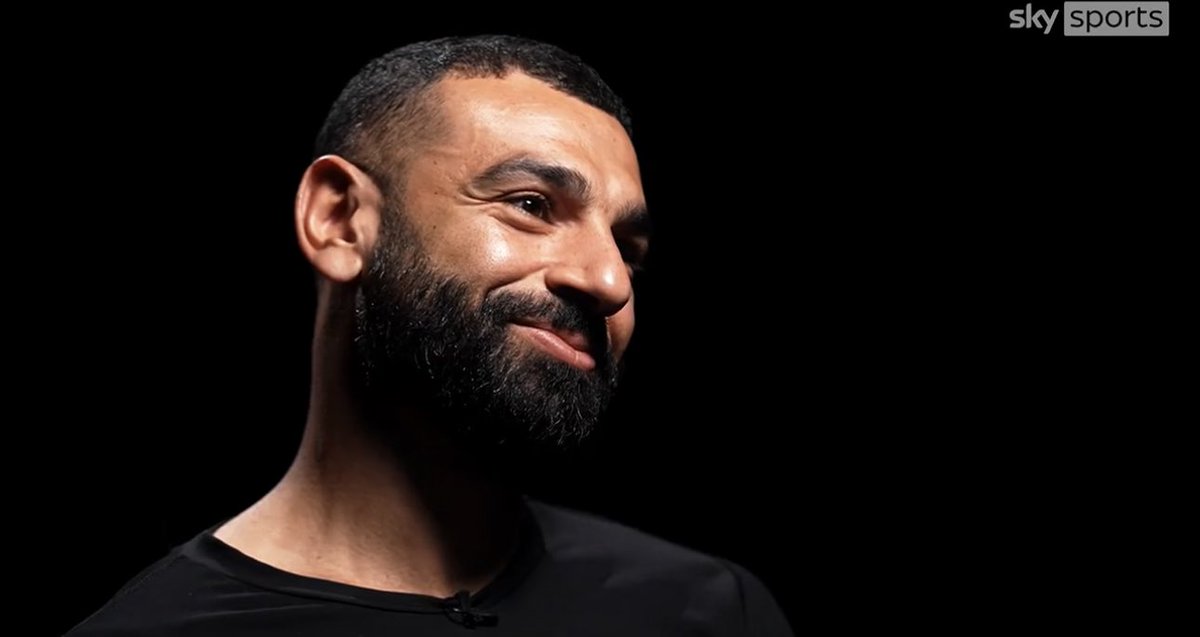 🚨🚨🚨🚨🚨 كلمات عظيمة من غوارديولا في وداع محمد صلاح: 

"هو لاعب وأسطورة مذهلة، أكن له احتراماً كبيراً، لقد جعل كرة القدم مكاناً أفضل للعيش فيه." 

— محمد صلاح يشاهد ويبتسم ♥️🥺