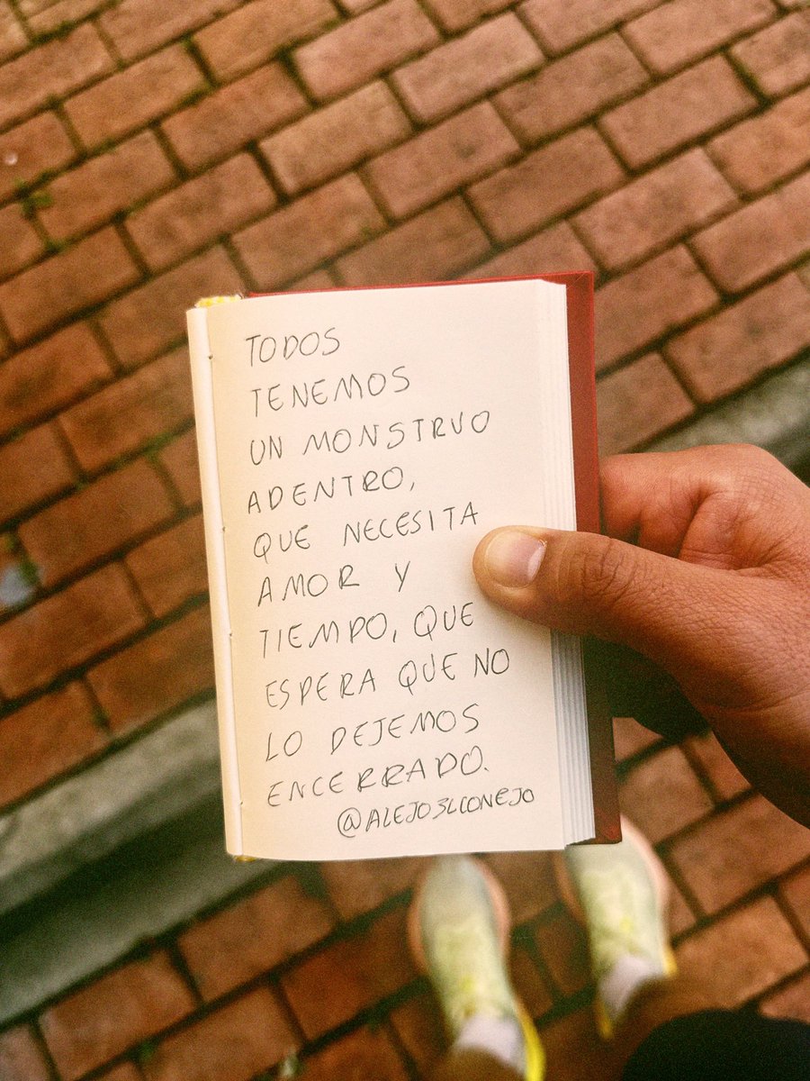Todos llevamos un monstruo adentro.