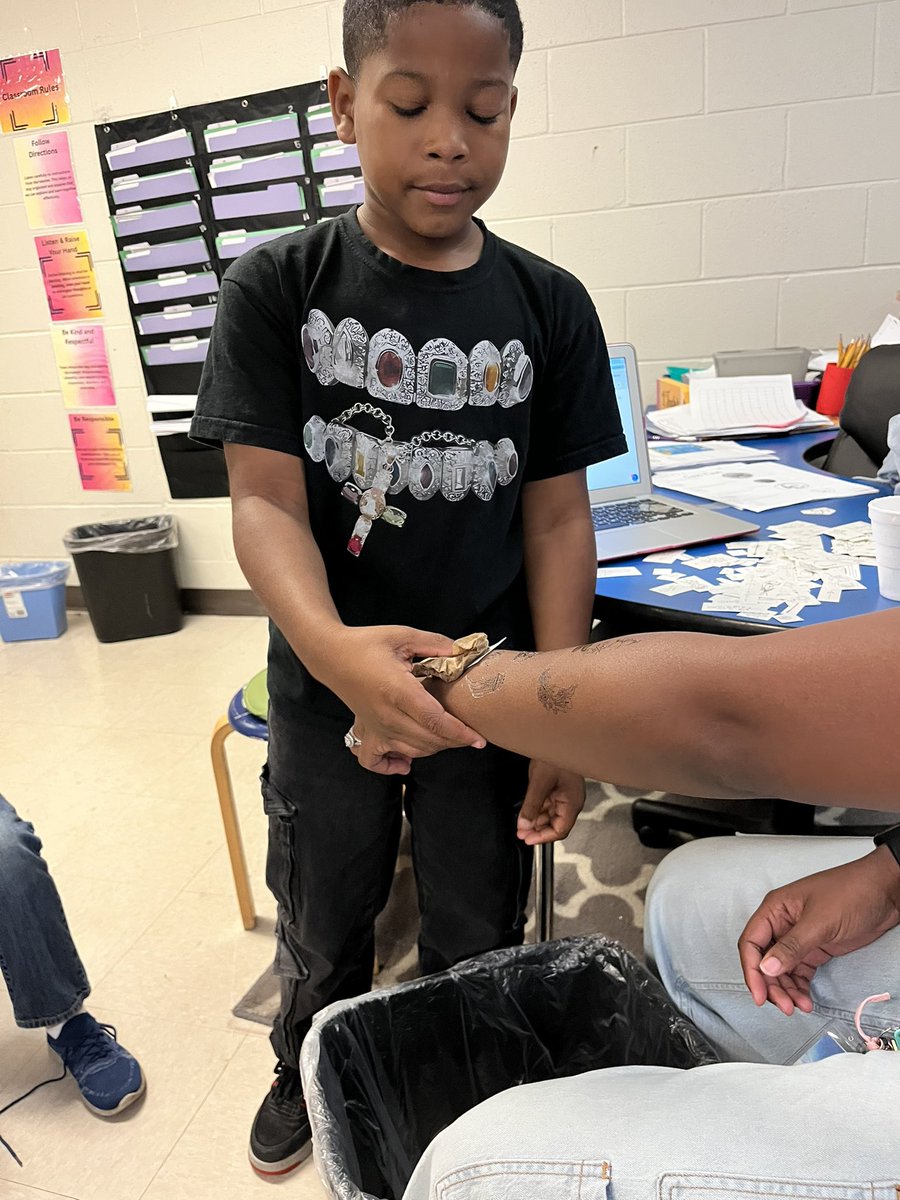 Buckley-Carpenter Elementary tweet media