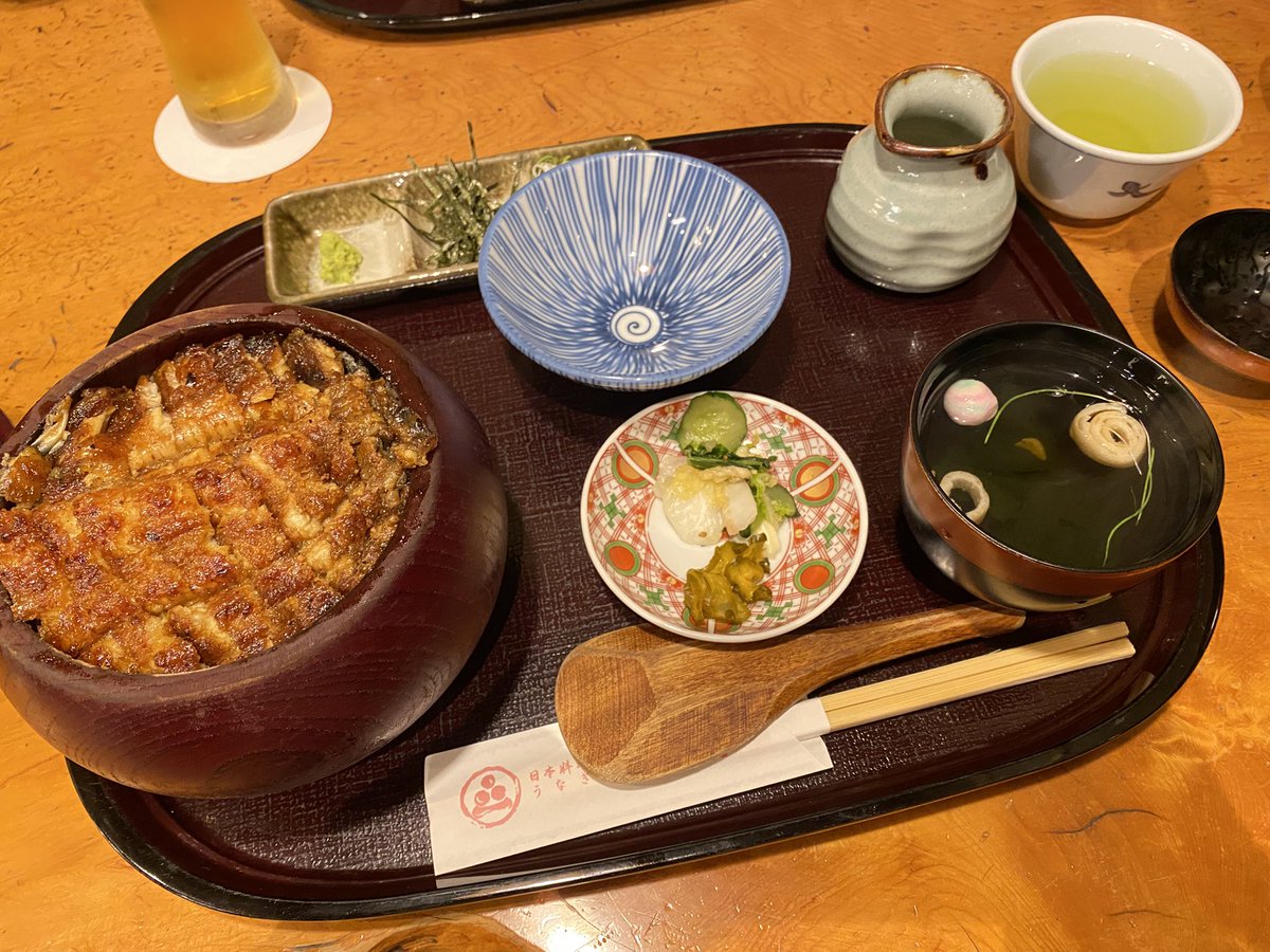 yasu_d_0105's tweet photo. これまでうなぎを食べる時は名古屋の有名店に行っていましたが、初めて蟹江町の日本料理うなぎ桂喜に行ってきました。
近所なのに今まで行く機会がなかったのですが、評判通りうなぎはとても美味しくいただけました。 https://t.co/ggCfWg4Y2e