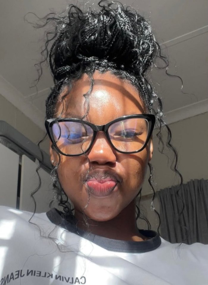 Naomi tweet media