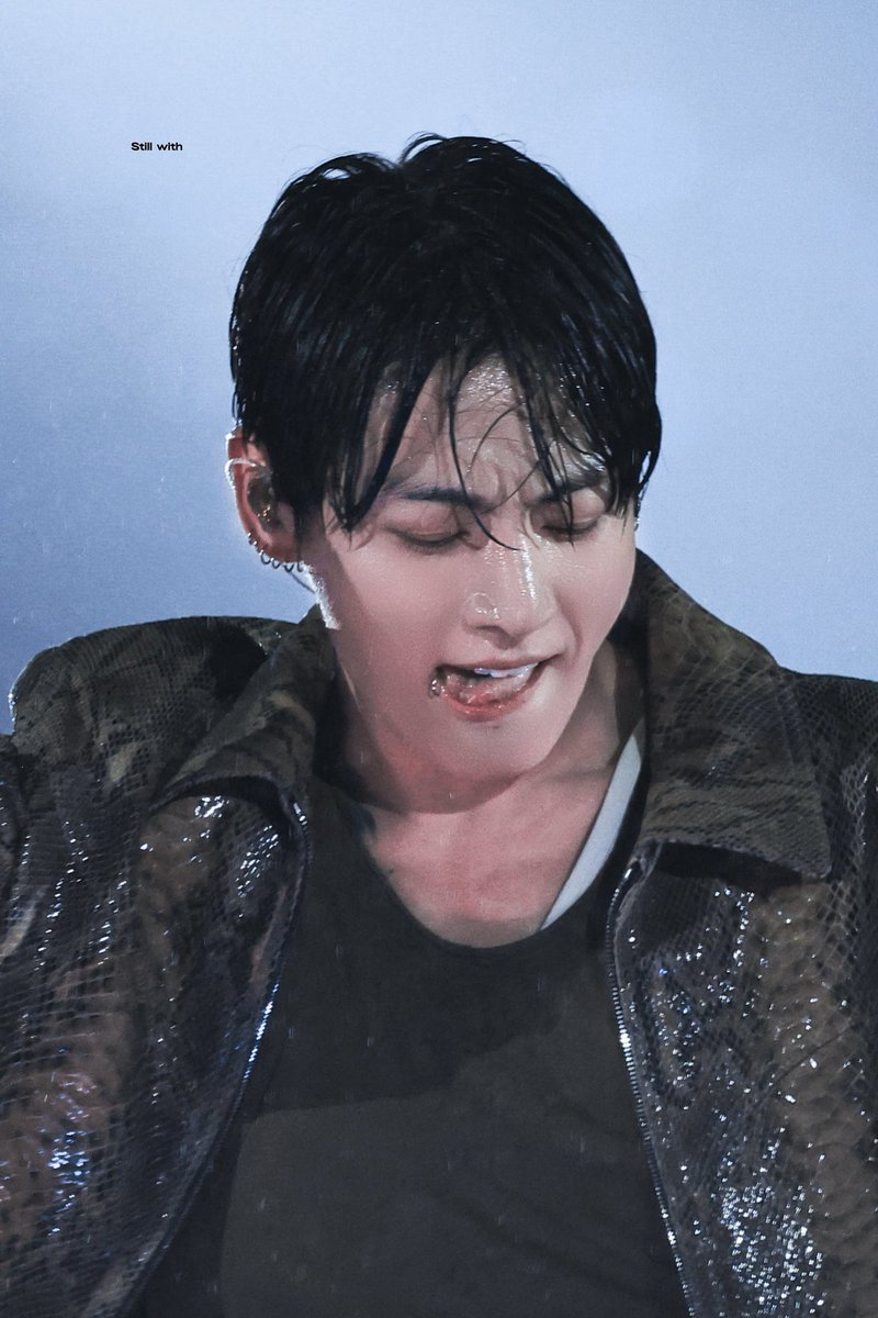 Stillwith_kJin's tweet photo. Please don’t take my photos and edit them with AI. If you think they’re not good enough, that’s not a reason to use them,you can just choose not to look at them. Don’t remove my watermark or add your own. ‼️This is really rude.😡

#전정국 #JUNGKOOK https://t.co/7eCItngP5E