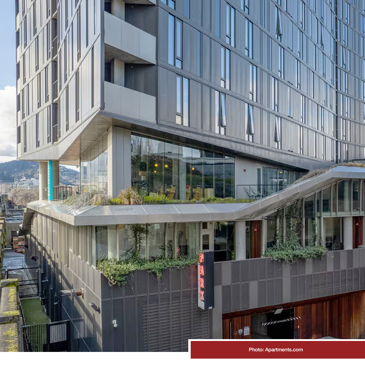 wisupdates's tweet image. The futuristic Yard PDX in Portland’s Pearl District combines urban luxury with a walkable, amenity-rich neighborhood setting, a great project for our WIS install teams. Partners: Key Development, Skylab Architecture, @swinerton, @questwindows 
#windowinstallation #architecture