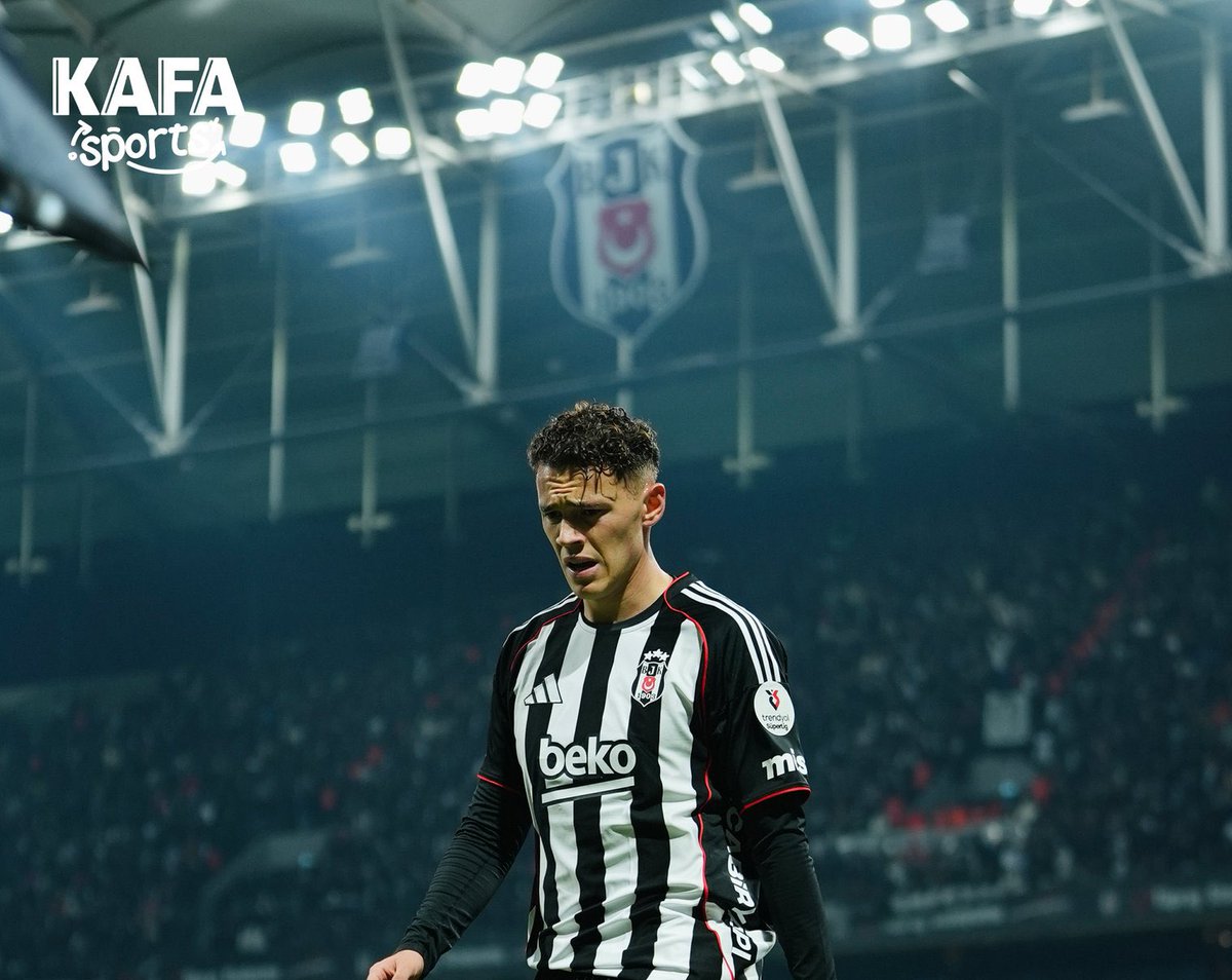 EL MUSTİ BJK tweet media