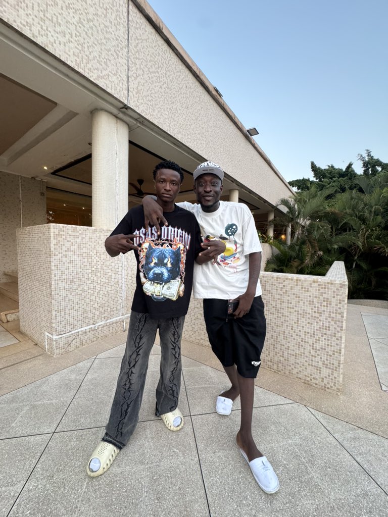 ojowerey_ tweet media