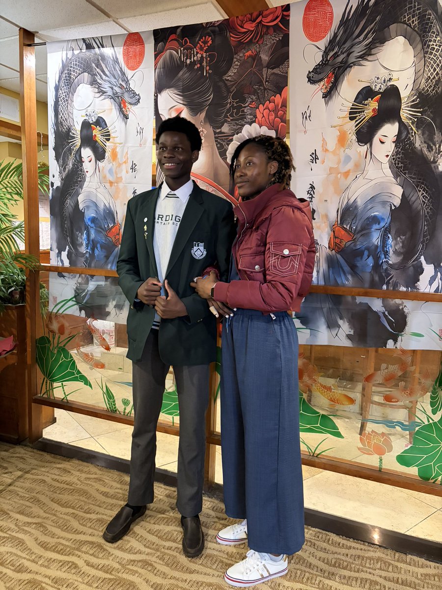 BerkshireGvbb's tweet photo. After 3 years little brother isn’t little anymore, Pearl @LizDickson32 is reunited with her brother 🇬🇭💚🐻🏀🤝👏🏽 
@ https://t.co/IJfLK6xXdo