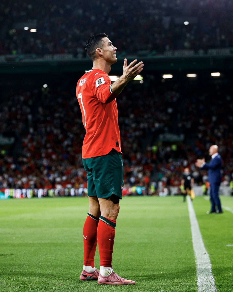 Ronaldo WC Countdown tweet media