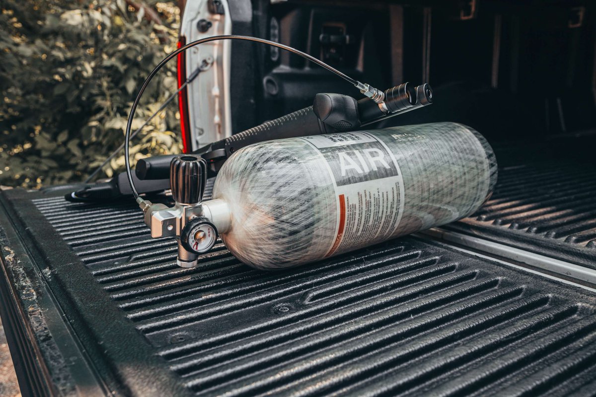 AirVenturi's tweet photo. Stay on the line longer. The Wingman 74 cu-ft carbon fiber tank provides 4,500 PSI of portable independence for your airgun collection. Lightweight engineering meets industrial durability.

Don't let your air supply be the weak link in your setup. 🛠️💨 https://t.co/qVmbBAzcQL